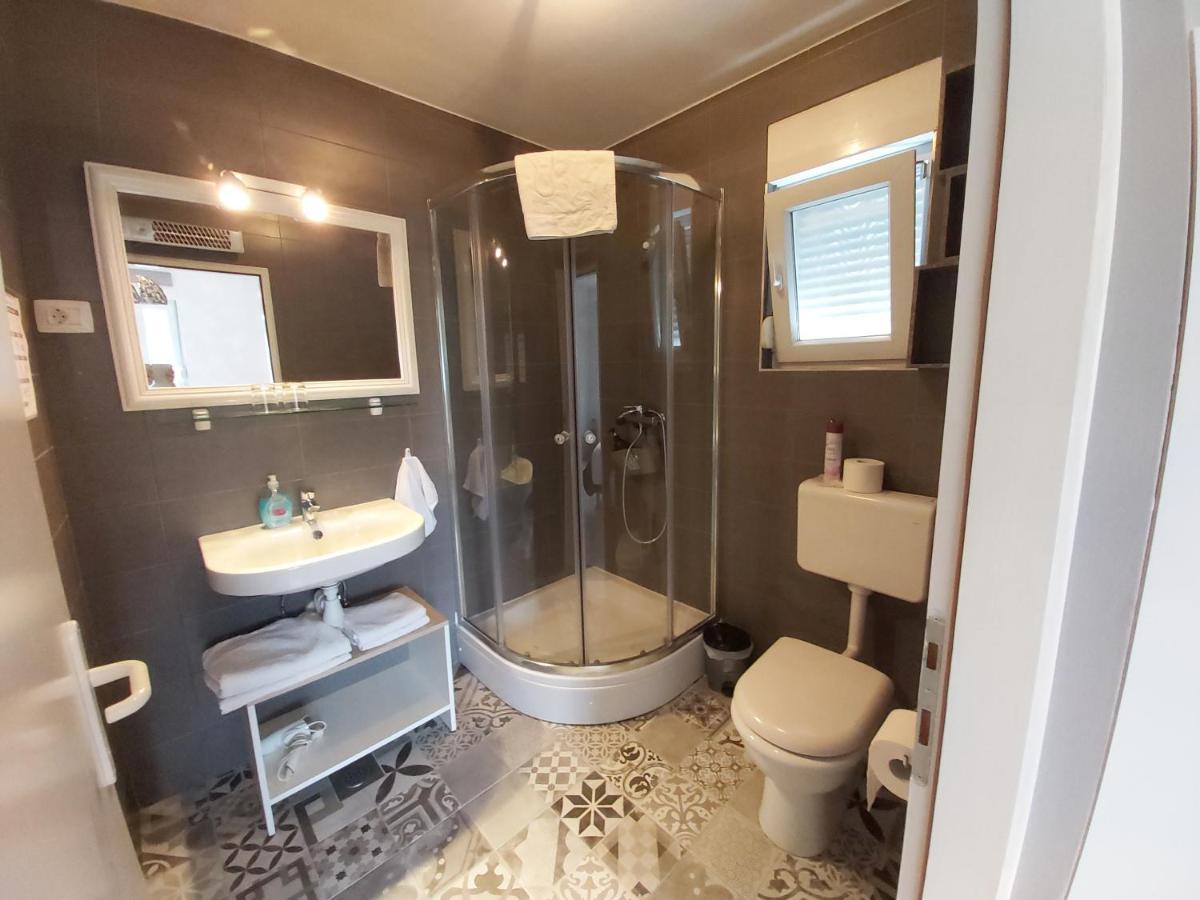 Sobe Dragic Hotel Zadar Room photo